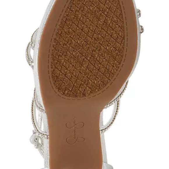New Jessica Simpson
Jaeya Strappy Rhinestone High-Heel Sandals size 7 - Picture 6 of 8